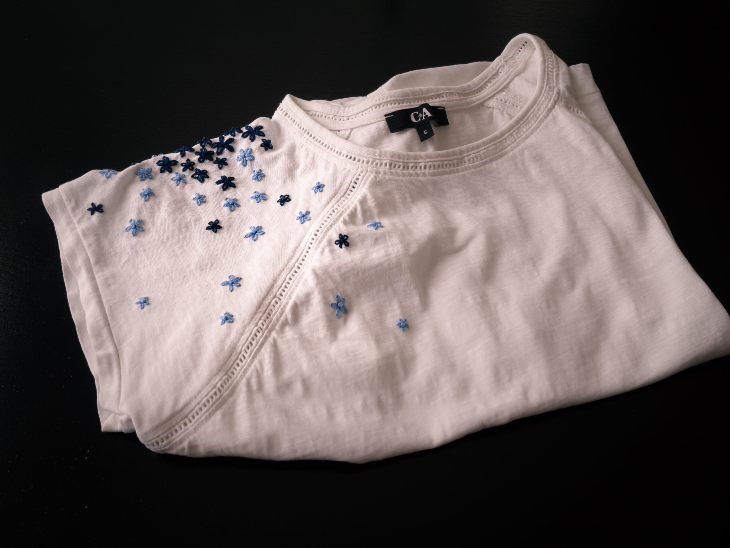 Reviving a Stained Shirt with Lazy Daisies